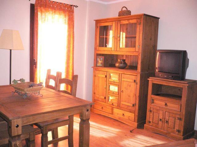 Apartamentos Turisticos Batlle Laspaúles Esterno foto
